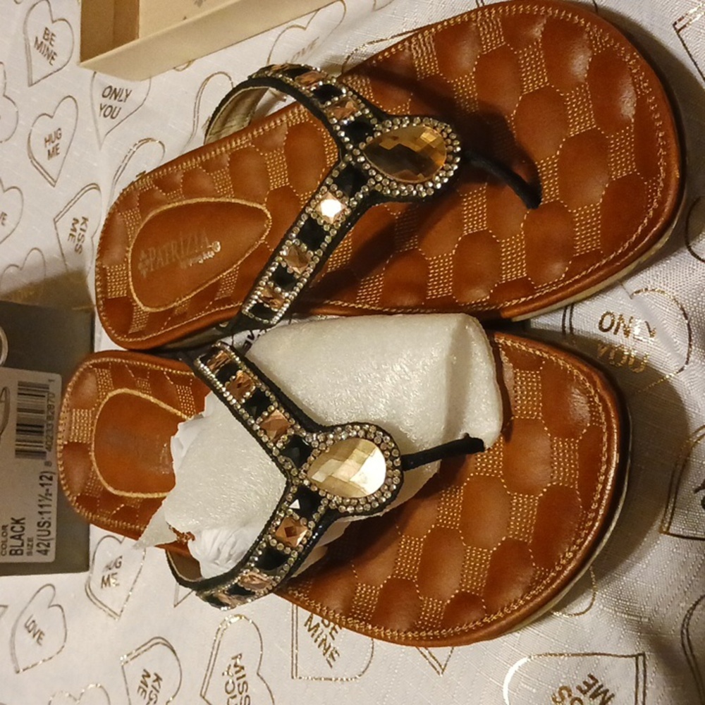 Patrizia by Spring Step Flat Rafiki Women's Sandals size 11.5-12 Black/Tan Gold